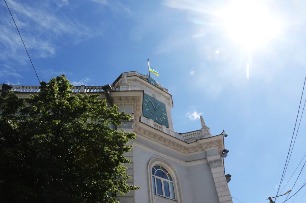 Житомир відзначає 36 років з дня підняття синьо-жовтого прапора — Новини Житомира