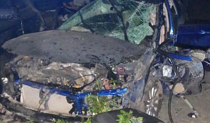ДТП в Овручі: водій Subaru врізався у припарковані авто, двоє людей у лікарні — Новини Житомира