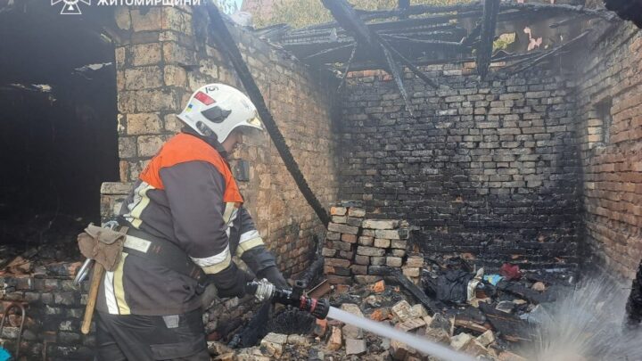 Трагедія у Баранівці: пожежа забрала життя житомирця — Новини Житомира